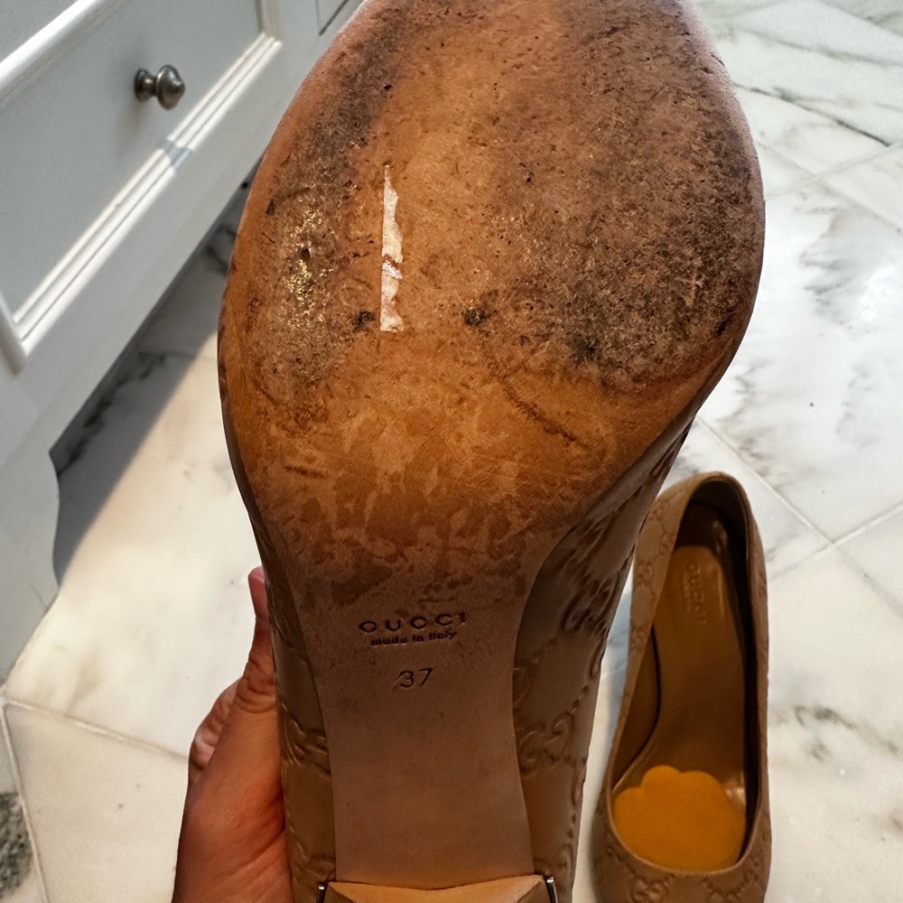 Gucci Caramel Leather peep toe heels size 37 - Picture 3 of 7